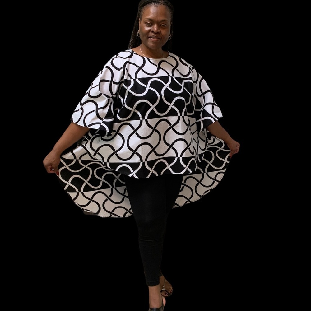 Black & White Hi-Lo Top